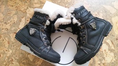 Лот: 10626589. Фото: 1. зимние ботинки GF Ferre. Ботинки