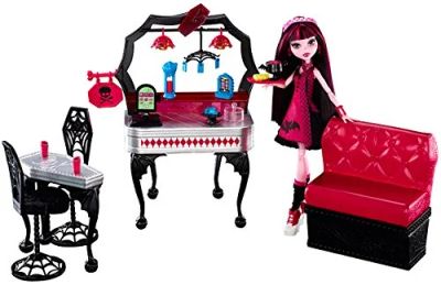 Лот: 8719538. Фото: 1. Monster High Die-Ner and Draculaura... Куклы и аксессуары