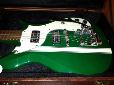 Лот: 3334703. Фото: 1. Gretsch G Love G5135GL. Гитары