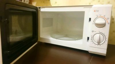Лот: 11764745. Фото: 1. Микроволновка gorenje. Микроволновки, мини-печи