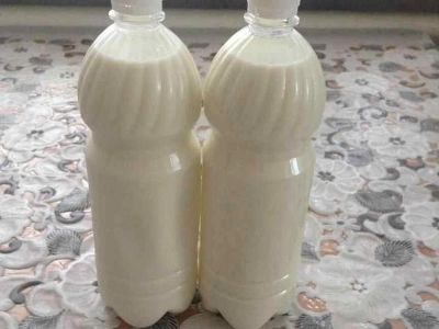 Лот: 17889837. Фото: 1. Молоко деревенское. Молоко и молочные продукты