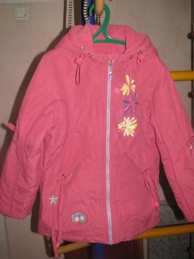 Лот: 4077217. Фото: 1. Куртка на девочку весна-осень. Верхняя одежда