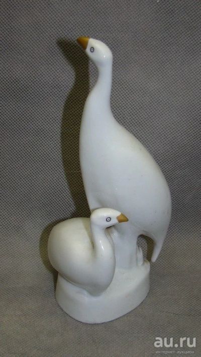 Лот: 17685087. Фото: 1. Hollohaza винтажная фигурка Цесарки... Другое (антиквариат)