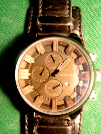 Лот: 16739750. Фото: 1. часы наручные. Другие наручные часы