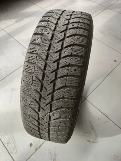 Лот: 25403200. Фото: 1. 185/65 R15 (1шт) Bridgestone Ice... Шины