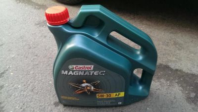 Лот: 7839284. Фото: 1. Castrol Magnatec 5W-30 AP 4L. Масла, жидкости