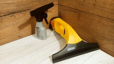 Лот: 20019030. Фото: 1. Ручной стеклоочиститель Karcher... Ручные орудия труда
