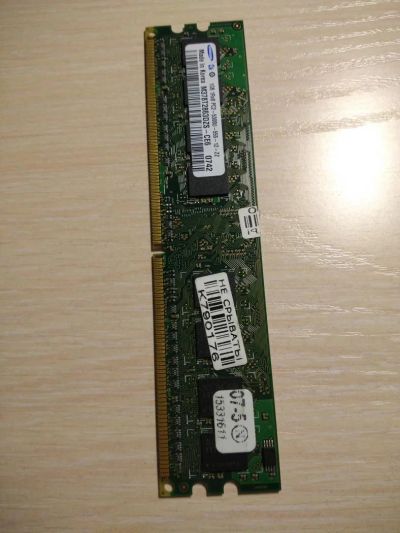 Лот: 9670973. Фото: 1. Память DDR2 Samsung 1GB PC2-5300U-555-12-ZZ. Оперативная память