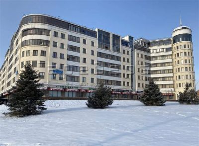 Лот: 19694373. Фото: 1. 4-комнатная квартира на ул. Петра... Квартиры, студии