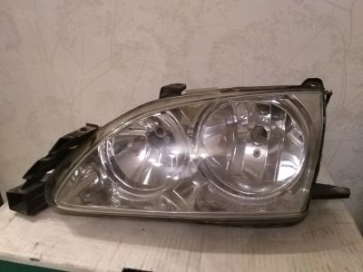 Лот: 15210910. Фото: 1. Фара на Avensis 2001 (призводитель... Оптика и освещение