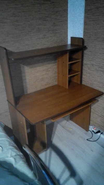 Лот: 8840621. Фото: 1. Стол компьютерный. Компьютерные и письменные столы