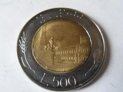 Лот: 5460086. Фото: 1. Италия 500 лир 1995 г. Европа