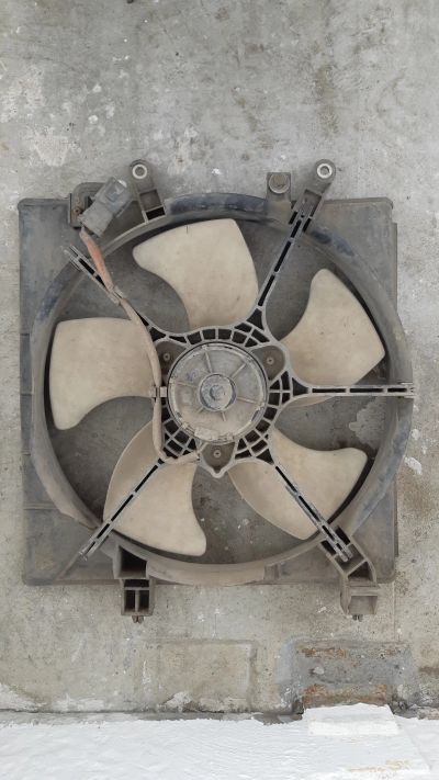 Лот: 19467246. Фото: 1. Вентилятор радиатора двигателя. Двигатель и элементы двигателя