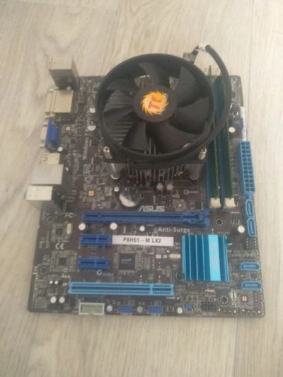 Лот: 19170279. Фото: 1. Комплект Intel Core i3. Комплекты запчастей