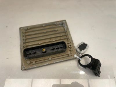 Лот: 22460180. Фото: 1. блок управления ДВС Ford Focus... Ходовая, подвеска, рулевое управление