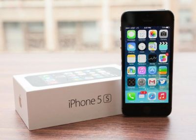 Лот: 6703786. Фото: 1. Apple iPhone 5S 16Gb Space Gray... Смартфоны