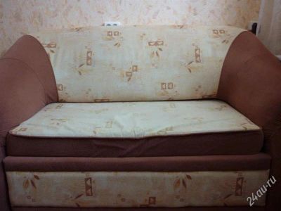 Лот: 1987161. Фото: 1. Минидиван для дачи,гаража,или... Кресла, пуфы