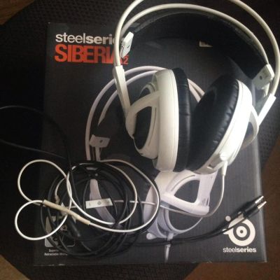 Лот: 4273267. Фото: 1. SteelSeries Siberia v2. Наушники, гарнитуры