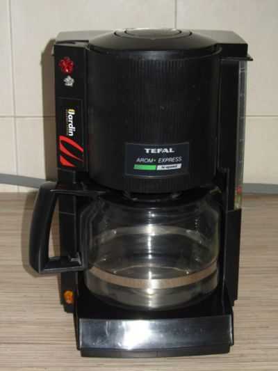 Лот: 3523689. Фото: 1. кофеварка Tefal Arom Express... Чайники, кофемашины, кулеры
