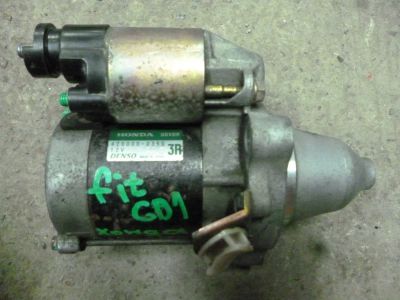 Лот: 10563330. Фото: 1. Стартер двигателя Honda Fit GD4... Двигатель и элементы двигателя