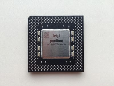 Лот: 16670987. Фото: 1. Intel Pentium 166 MHz MMX (SL27H... Процессоры