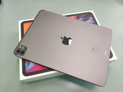 Лот: 25379350. Фото: 1. Ipad Pro 128 gb WIFi 2 gen+pencil... Планшеты
