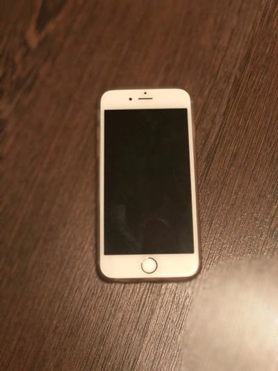 Лот: 13266599. Фото: 1. iphone 6s 64Gb. Смартфоны