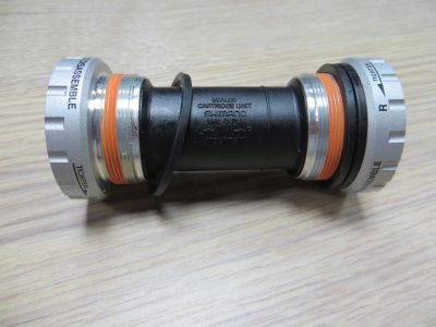 Лот: 13886918. Фото: 1. Каретка Shimano Deore SM-BB52... Запчасти