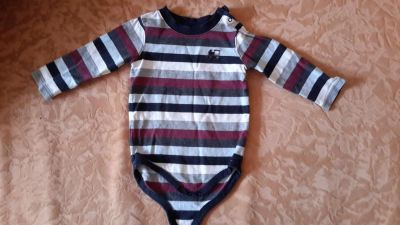 Лот: 7239025. Фото: 1. Боди на мальчика gymboree 12-18... Свитера, худи, толстовки