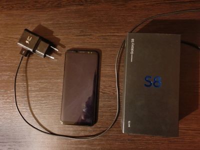 Лот: 14941233. Фото: 1. Продам samsung s8. Смартфоны