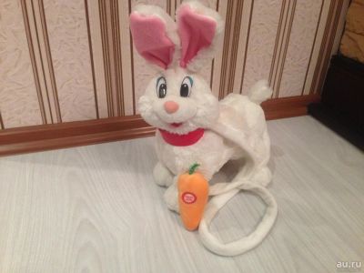 Лот: 8543409. Фото: 1. Заяц мягкая интерактивная игрушка. Электронные