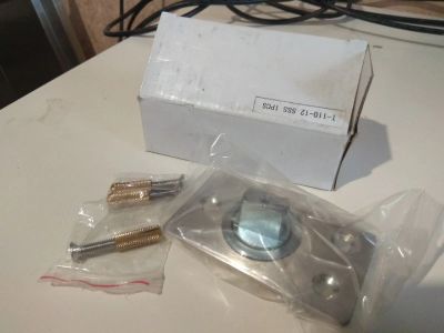 Лот: 17037403. Фото: 1. T-110-12 SSS 1PCS Нижний шарнир. Фурнитура, комплектующие