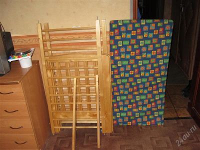 Лот: 2435103. Фото: 1. Детская кроватка. Детские кровати и кроватки