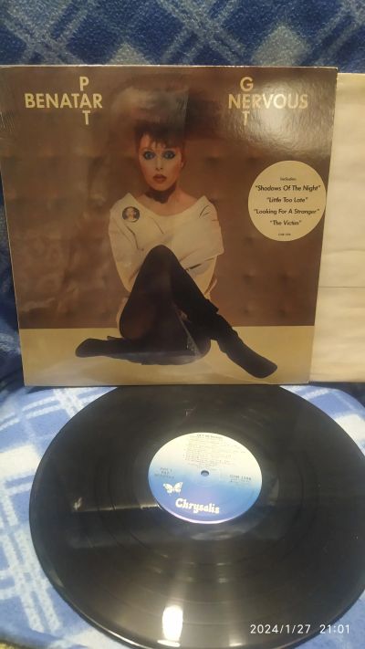 Лот: 21276279. Фото: 1. Винил: Pat Benatar -82. Аудиозаписи