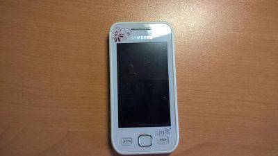 Лот: 7489806. Фото: 1. Samsung GT-S5250. Кнопочные мобильные телефоны