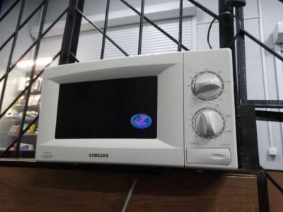 Лот: 17269235. Фото: 1. Микроволновая печь ( свч ) Samsung... Микроволновки, мини-печи