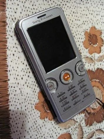 Лот: 731694. Фото: 1. sony ericsson w610i. Кнопочные мобильные телефоны