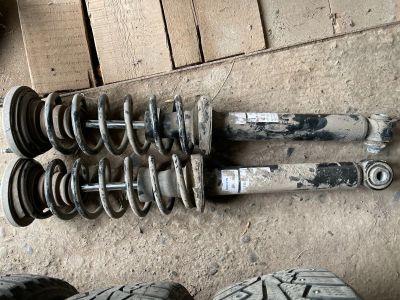 Лот: 17679698. Фото: 1. Стойки bmw 5 кузов F10 дизель... Ходовая, подвеска, рулевое управление