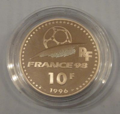 Лот: 7961384. Фото: 1. Франция 10 франков, 1996-1998... Остальные страны