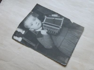 Лот: 18043374. Фото: 1. Фотография 9 х 12 см Два гармониста... Фотографии