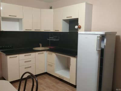 Лот: 13454341. Фото: 1. Сдаю 1к кв. Квартиры, студии