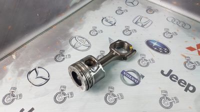 Лот: 23700761. Фото: 1. Поршень с шатуном Chevrolet Captiva... Двигатель и элементы двигателя