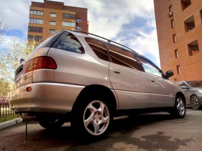 Лот: 13725486. Фото: 1. Toyota Ipsum, 1998, V-2000, АКПП... Автомобили