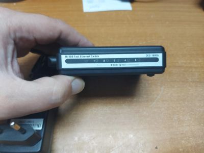 Лот: 25655425. Фото: 1. Коммутатор D-Link DES-1005A. Коммутаторы