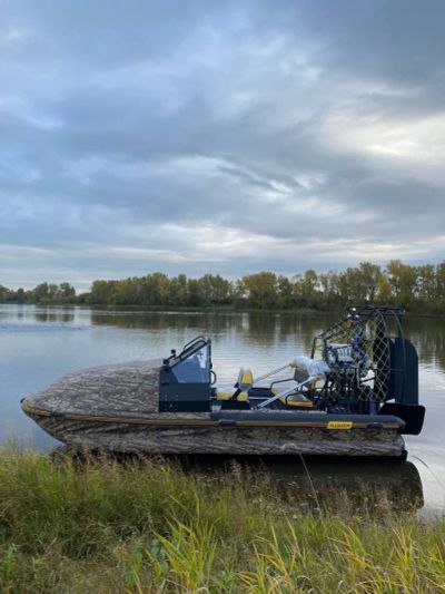 Лот: 25527702. Фото: 1. Аэролодка Alligator Raptor 590. Лодки и катера