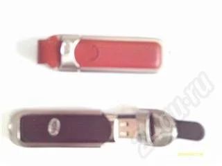 Лот: 348907. Фото: 1. USB FLASH DRIVE 32Gb новая. USB-флеш карты