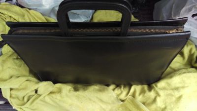 Лот: 9914159. Фото: 1. Кожаная сумка-портфель для ноутбука... Сумки, рюкзаки