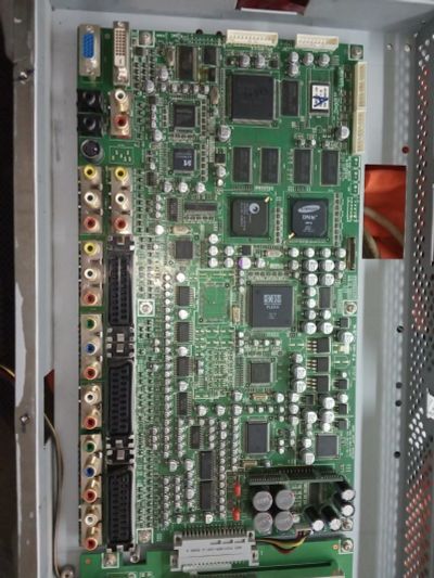 Лот: 15823232. Фото: 1. Main board (основная, материнская... Запчасти для телевизоров, видеотехники, аудиотехники