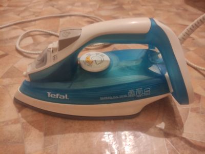 Лот: 18444313. Фото: 1. Утюг Tefal ref:fv3830. Утюги, парогенераторы, отпариватели