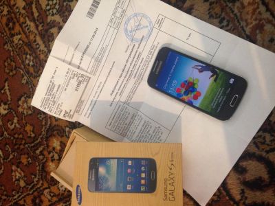 Лот: 4914379. Фото: 1. Galaxy s4 mini black. Смартфоны